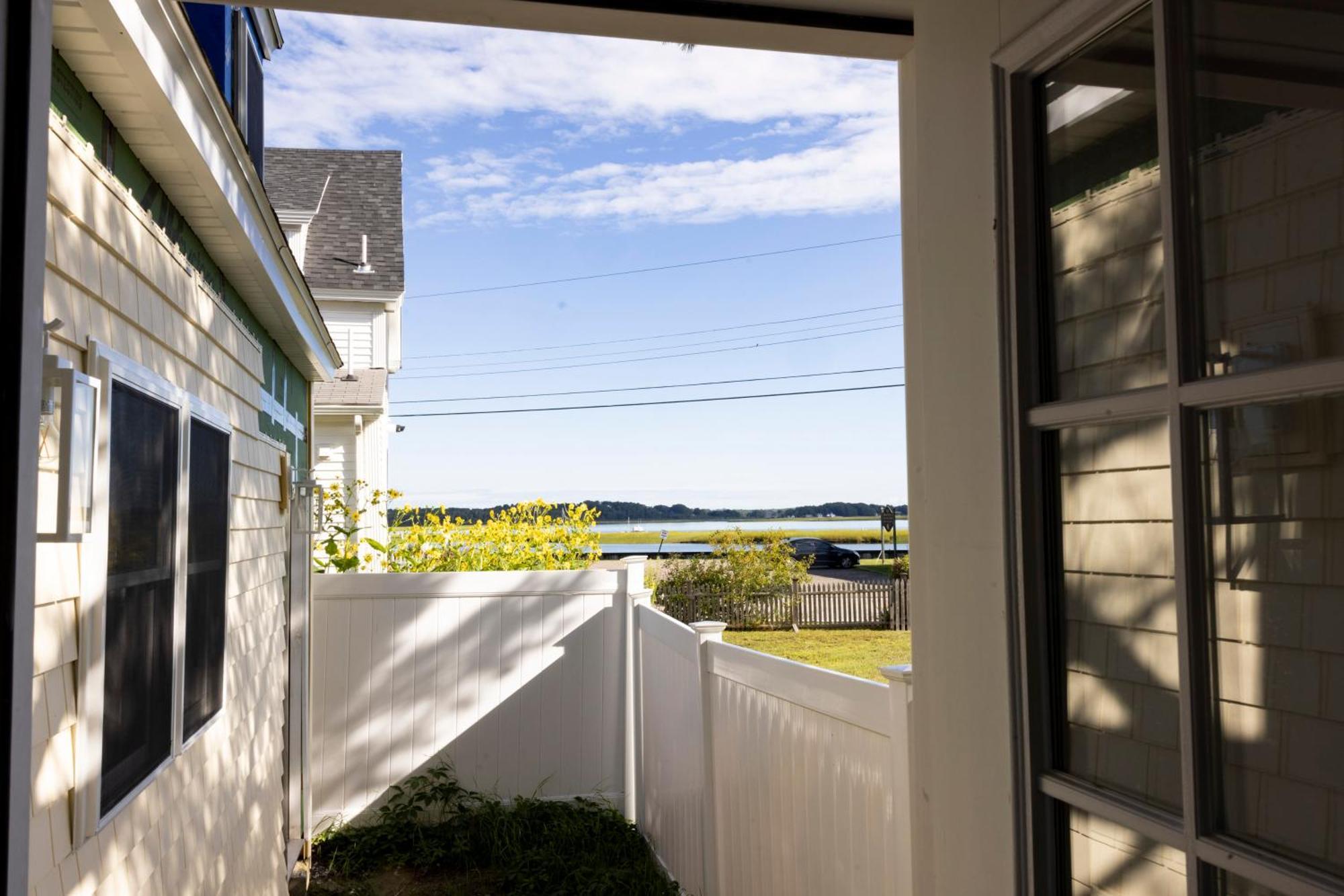 Bright 4Br Beach House, Pine Point Perfection Scarborough Buitenkant foto